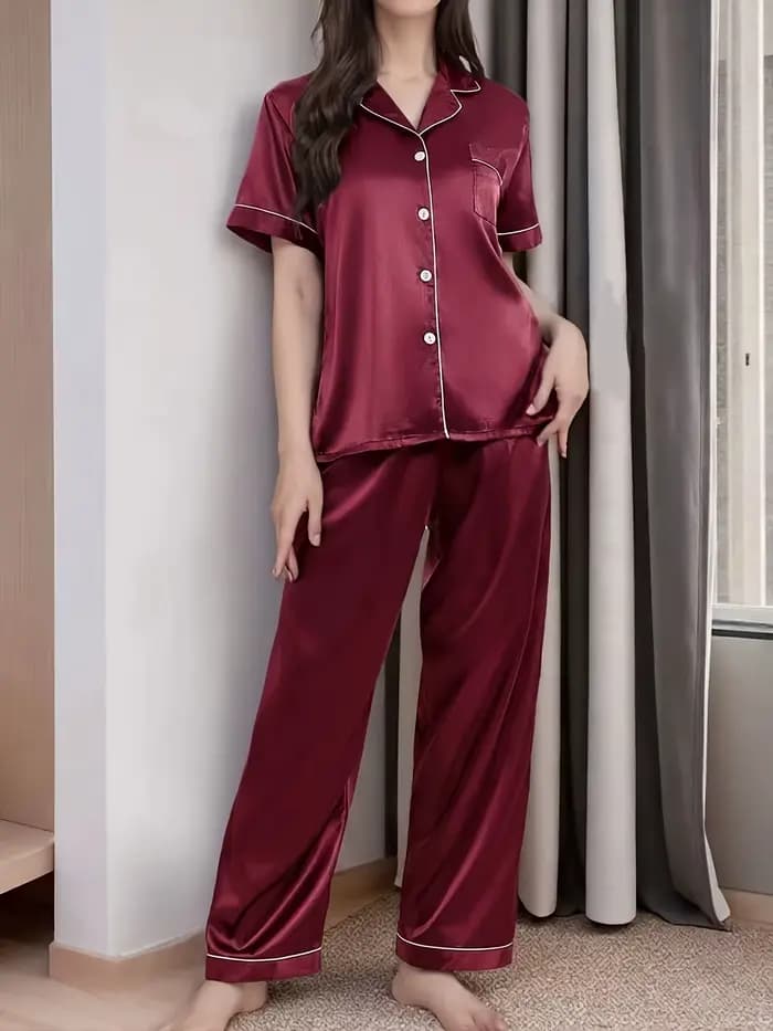 Ensemble de pyjama en satin de soie pour femmes