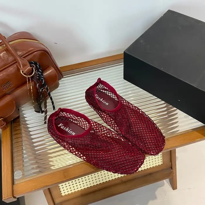 Chaussures couverture orteil pantoufles diapositives décontractées grande taille Mules pour femmes 2025 carré luxe