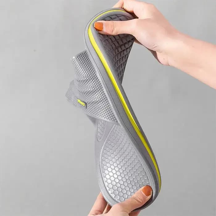 Pantoufles confortables et antidérapantes pour hommes