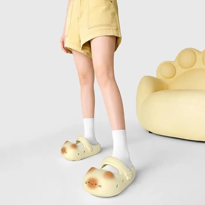 Nouvelles pantoufles antidérapantes patte de chat