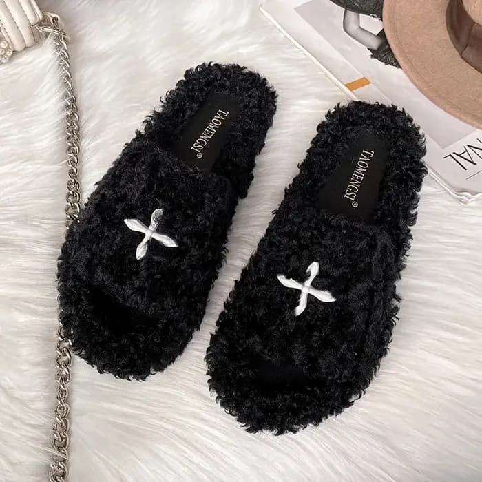 2025 pantoufles en laine bouclée femmes chaussures en fourrure d'agneau épaissir semelle plate-forme