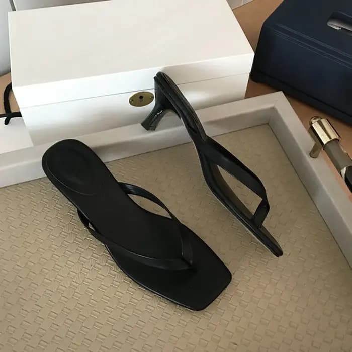 Bailamos-Pantoufles en cuir PU souple pour femmes, bande étroite, tongs à enfiler, chaussures à talons bas carrés, sandales d'été, haute qualité