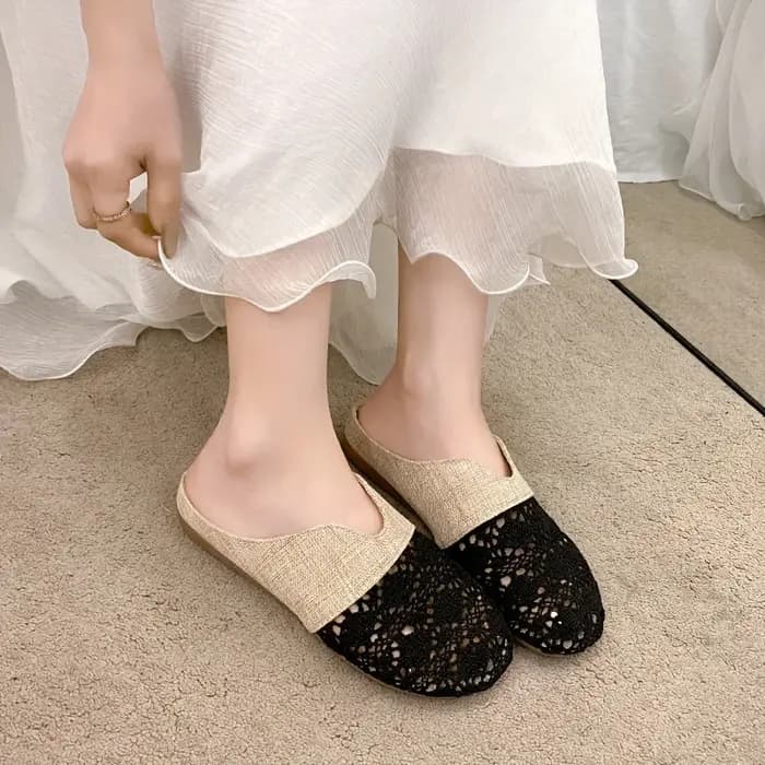Pantoufles tissées pour femmes