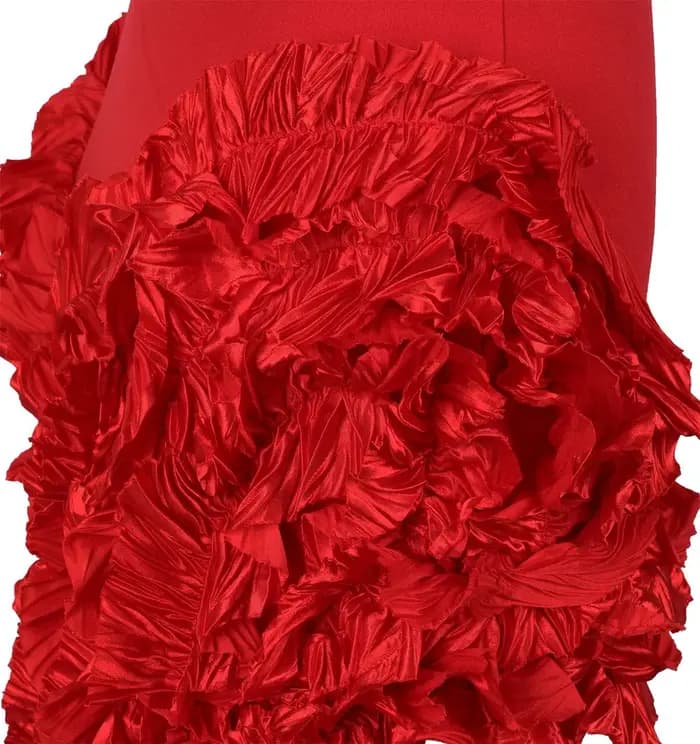 Robe de soirée élégante sans bretelles plissée à volants pour femme