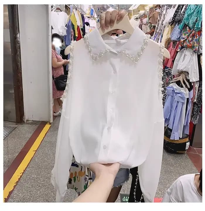 Mode femmes vêtements mince perle hauts en mousseline de soie lâche épaules nues Blouse 2025 printemps été revers