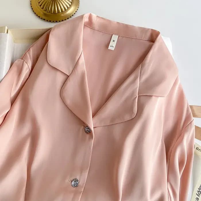 Pyjama de luxe en Satin soyeux avec plumes pour femme