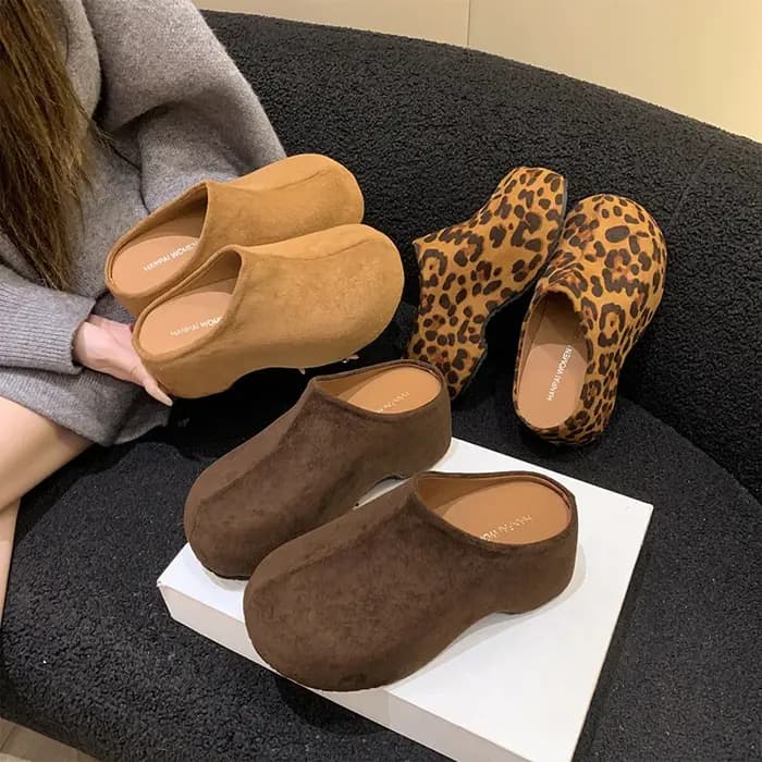 Sandales à enfiler à semelle épaisse pour femmes