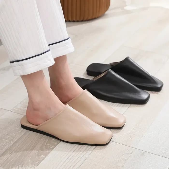 Chaussures de maison en cuir de mouton pour femmes