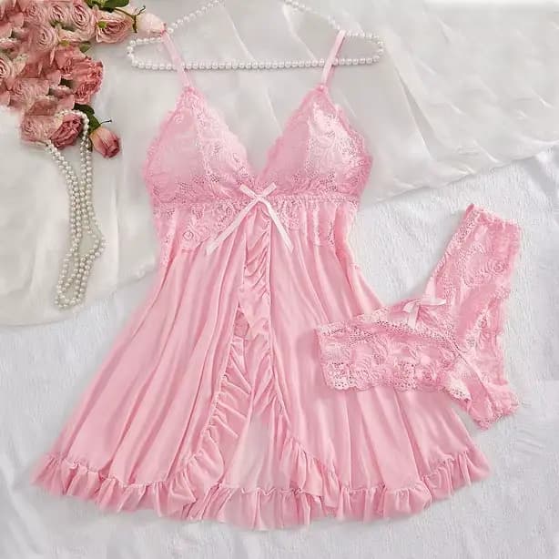 Robe de nuit transparente en dentelle pour femmes