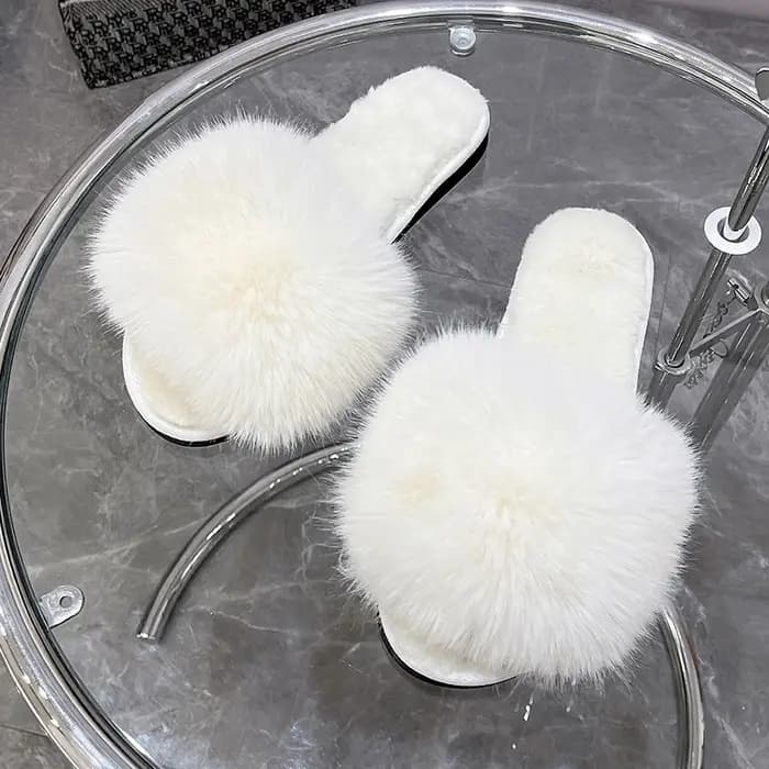 Nouvelles pantoufles d'intérieur en fausse fourrure pour femmes, simples, douces, confortables, chau