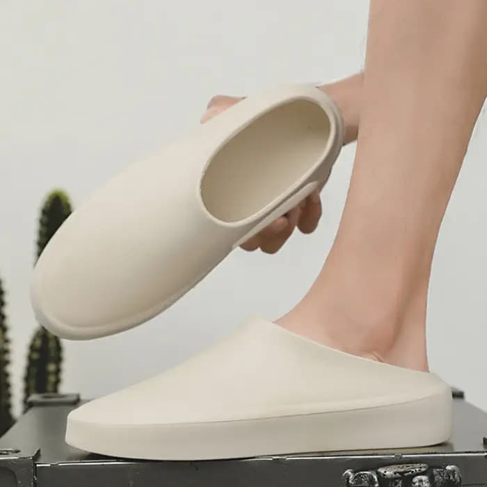 Pantoufles confortables pour hommes et femmes