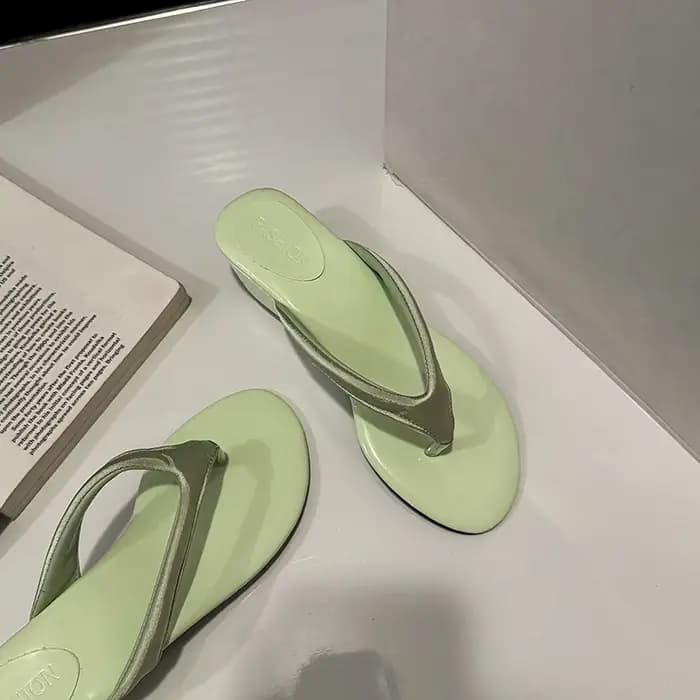 Chaussons imperméables 2026 – Tendance décontractée pour femmes