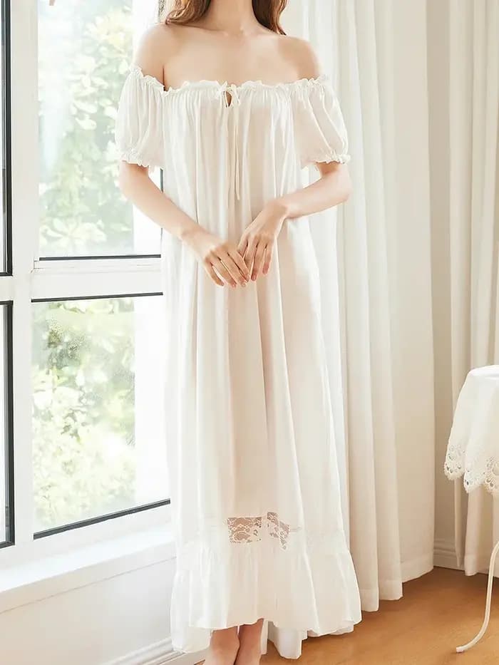 Chemise de nuit blanche à volants en coton pour femmes