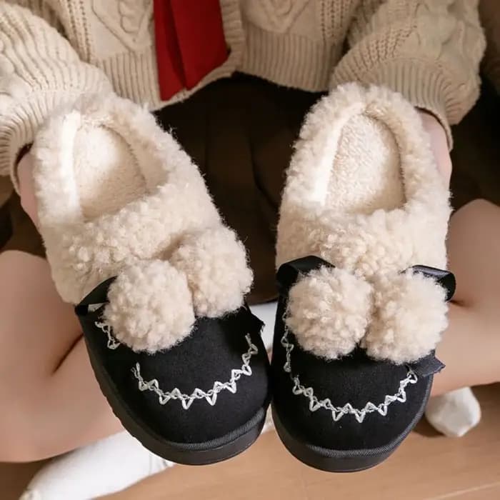 Pantoufles en peluche de coton antidérapantes durables