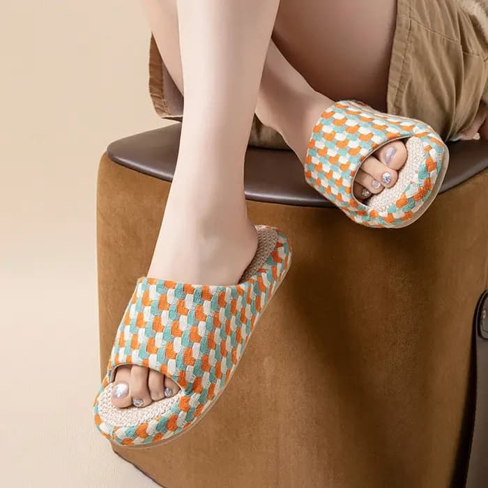 Nouvelles pantoufles plates en lin pour femmes
