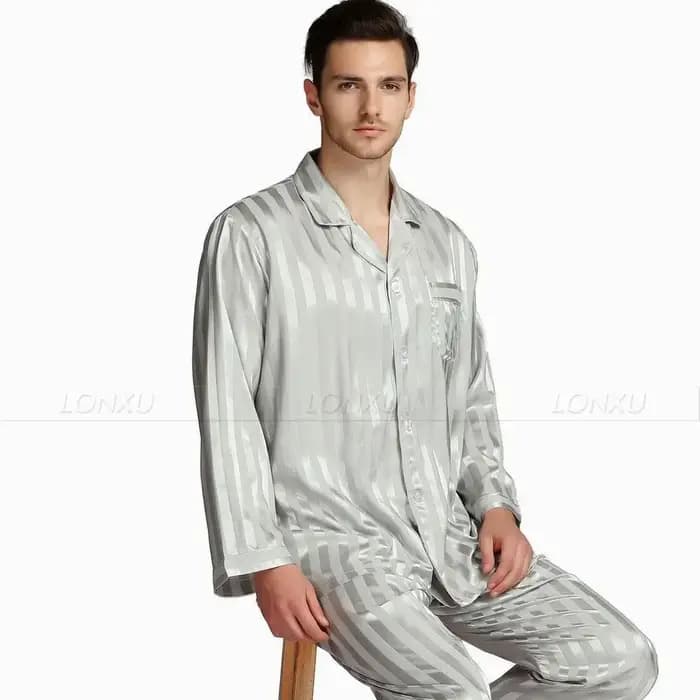 Ensemble de pyjamas en satin de soie pour hommes