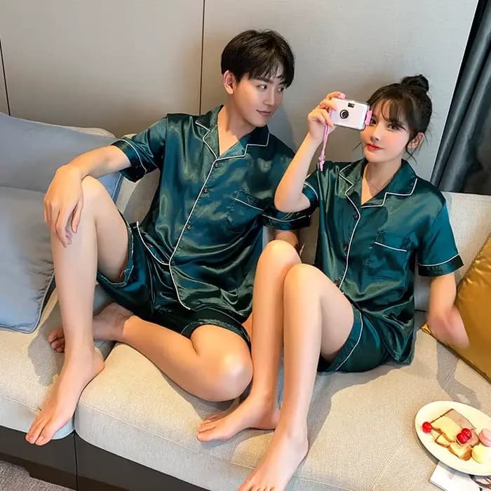 Pyjama de luxe costume Satin soie Pyjamas ensembles Couple vêtements de nuit décontracté famille Pijama amant