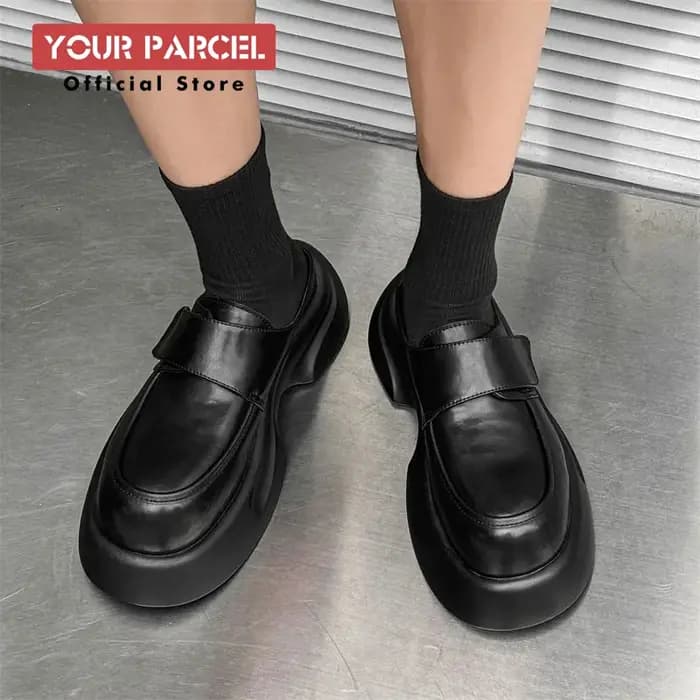 Pantoufles d'extérieur originales pour hommes