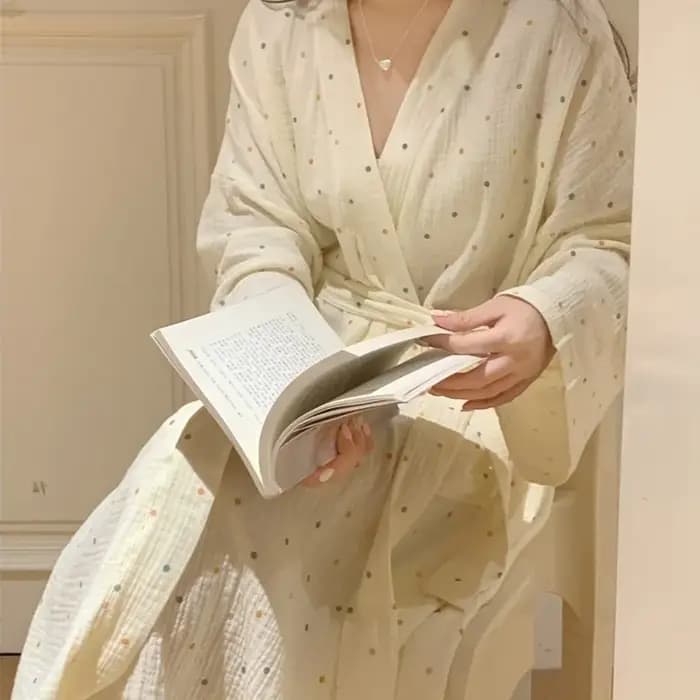Robe de nuit simple et fraîche à imprimé pois pour femmes