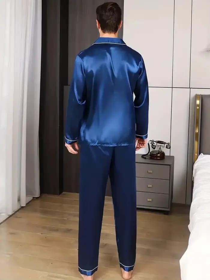 Nouveaux hommes pyjamas ensemble soie Satin vêtements de nuit pour homme chemise à manches longues Pijama mâle mode doux