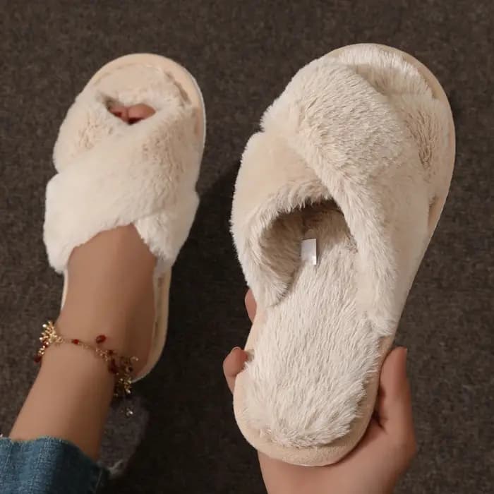 Croix chaud moelleux fourrure pantoufles femmes léger talons plats