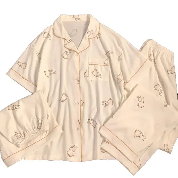 Ensemble de pyjama trois pièces pour femmes pour le printemps et l'été