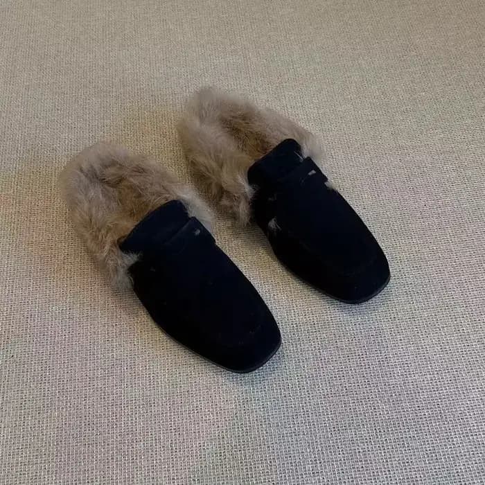 Pantoufles en fourrure pour femme