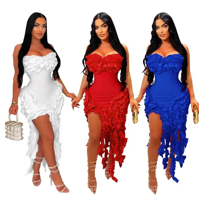 Robe de soirée élégante sans bretelles plissée à volants pour femme