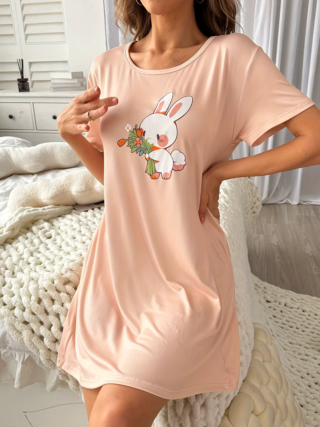 Chemise de nuit quatre saisons pour femmes, décontractée, douce, lapin mignon, printemps et été