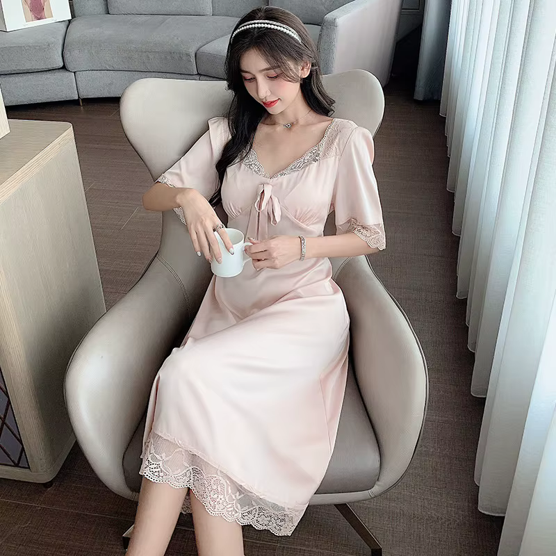 Chemise de nuit Sexy à manches courtes pour femmes, vêtements d'été en dentelle ajourée en soie glac