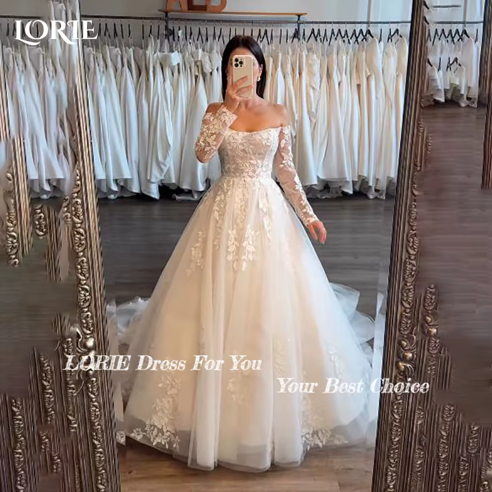 Robe de mariée LORIE à manches évasées, coupe trapèze, épaules dénudées, avec appliques en dentelle,