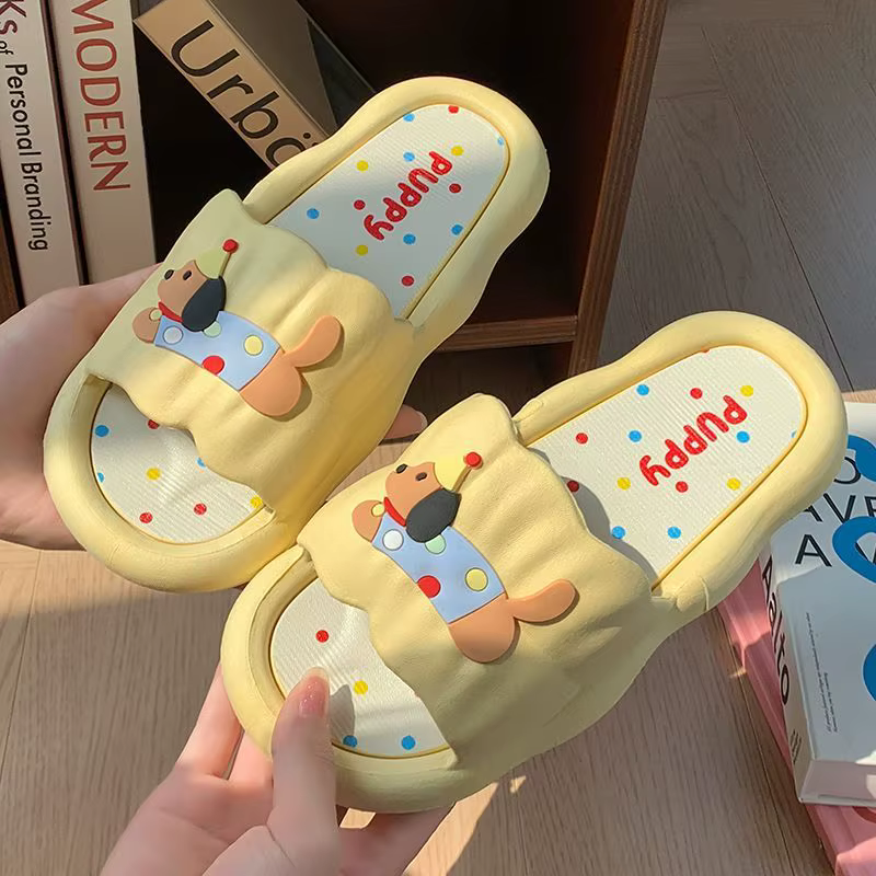 Pantoufles de Hot Dog de dessin animé pour femmes, sandales d'été douces et antidérapantes pour inté