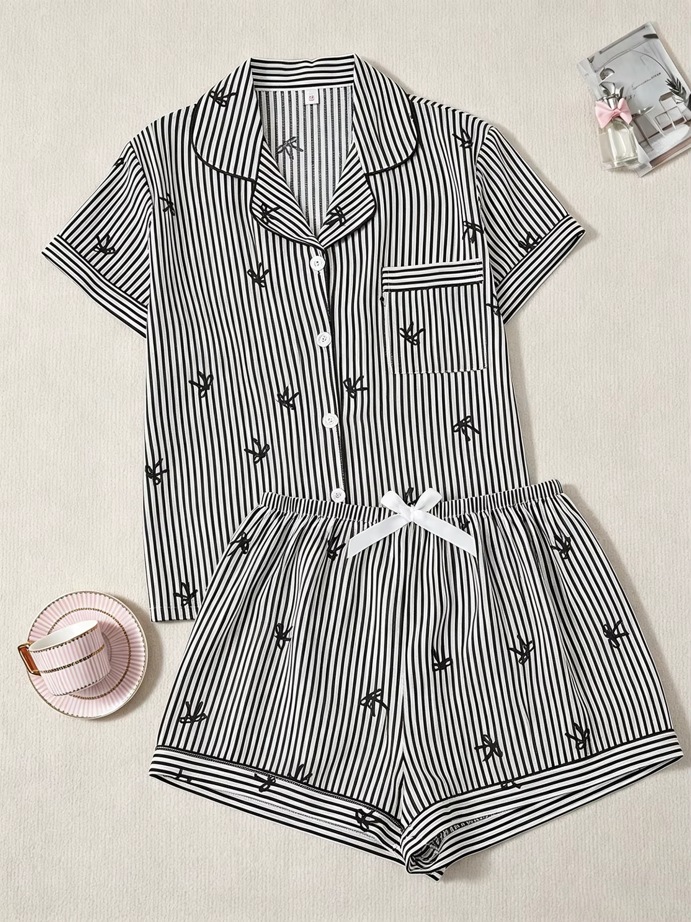 Pyjama rayé classique, ensemble de pyjama pour femmes, chemise boutonnée et short, pyjama 2 pièces,