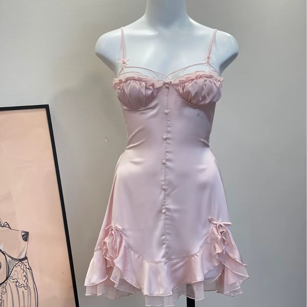 Français Lolita fille vêtements de nuit glace soie Sexy chemise de nuit avec coussin de poitrine hau