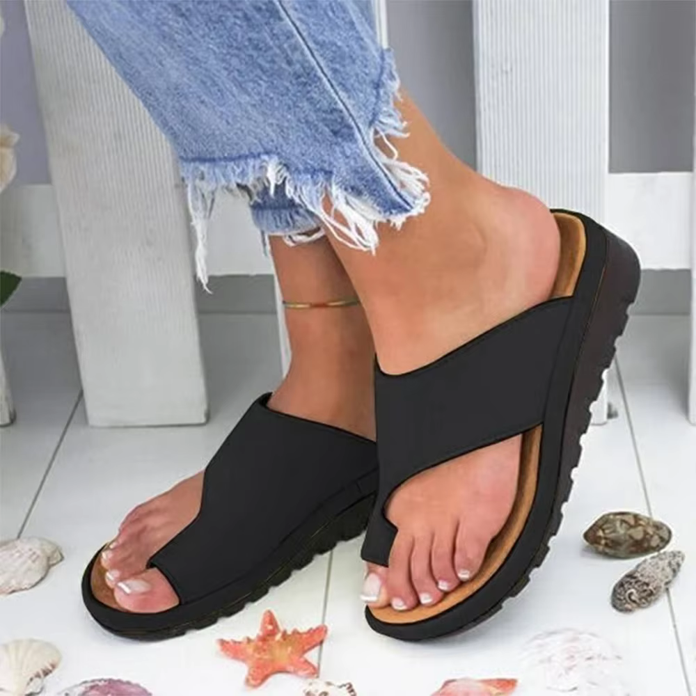 Nouvelles femmes pantoufles semelle plate décontracté doux gros orteil pied sandale femmes chaussure