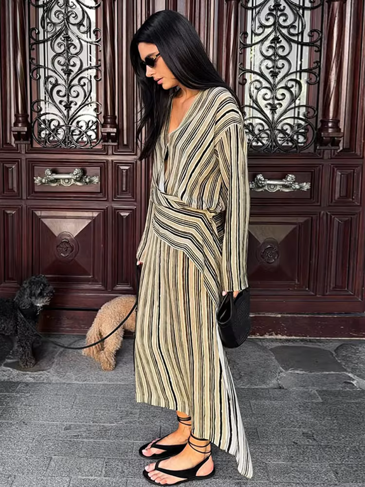 Robe longue plissée asymétrique à rayures pour femme, col en V, manches longues, drapée, nouvelle co