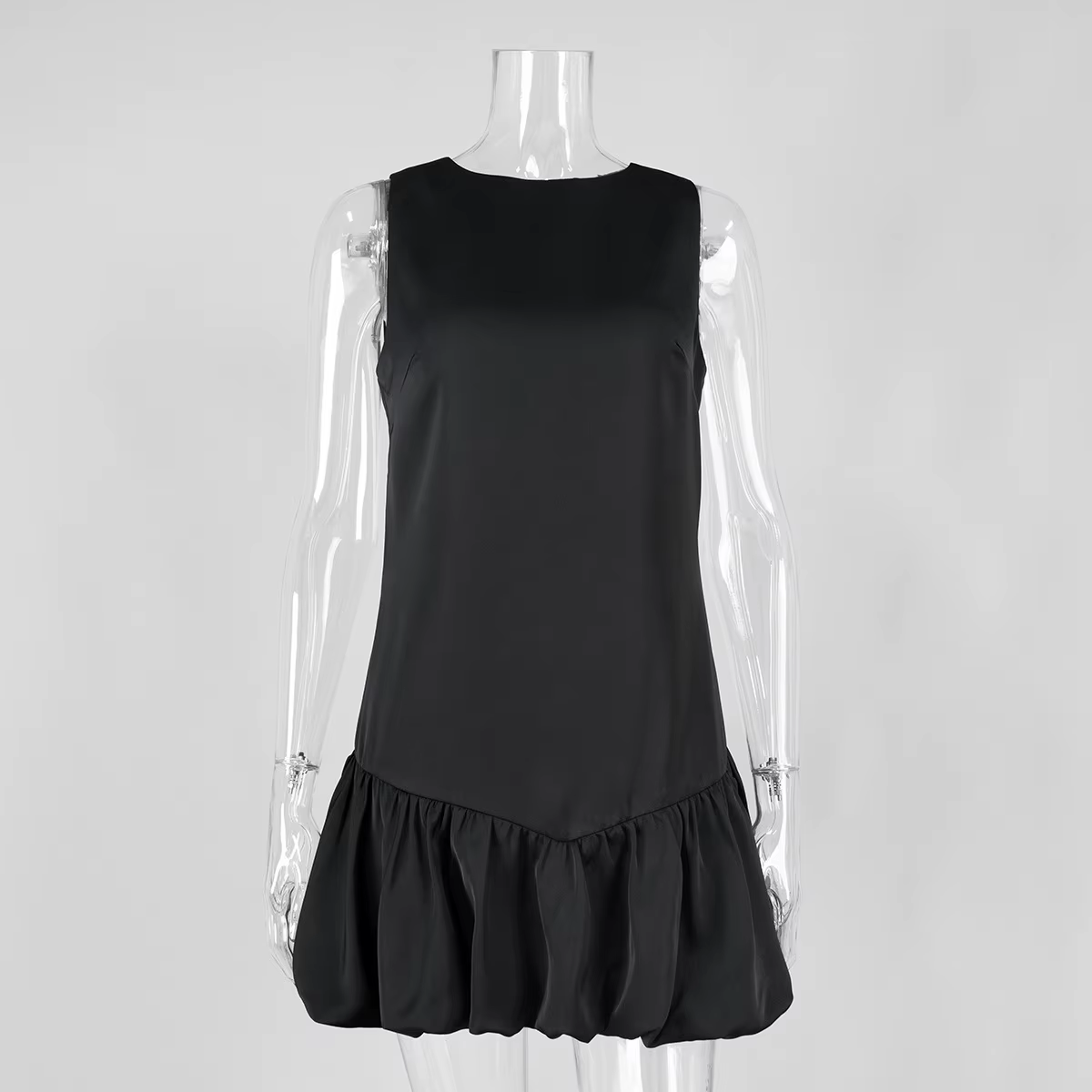 Robe Courte Sans Manches 2026 Nouvelle Collection Été Femme Design Épissé Noir Style Bud