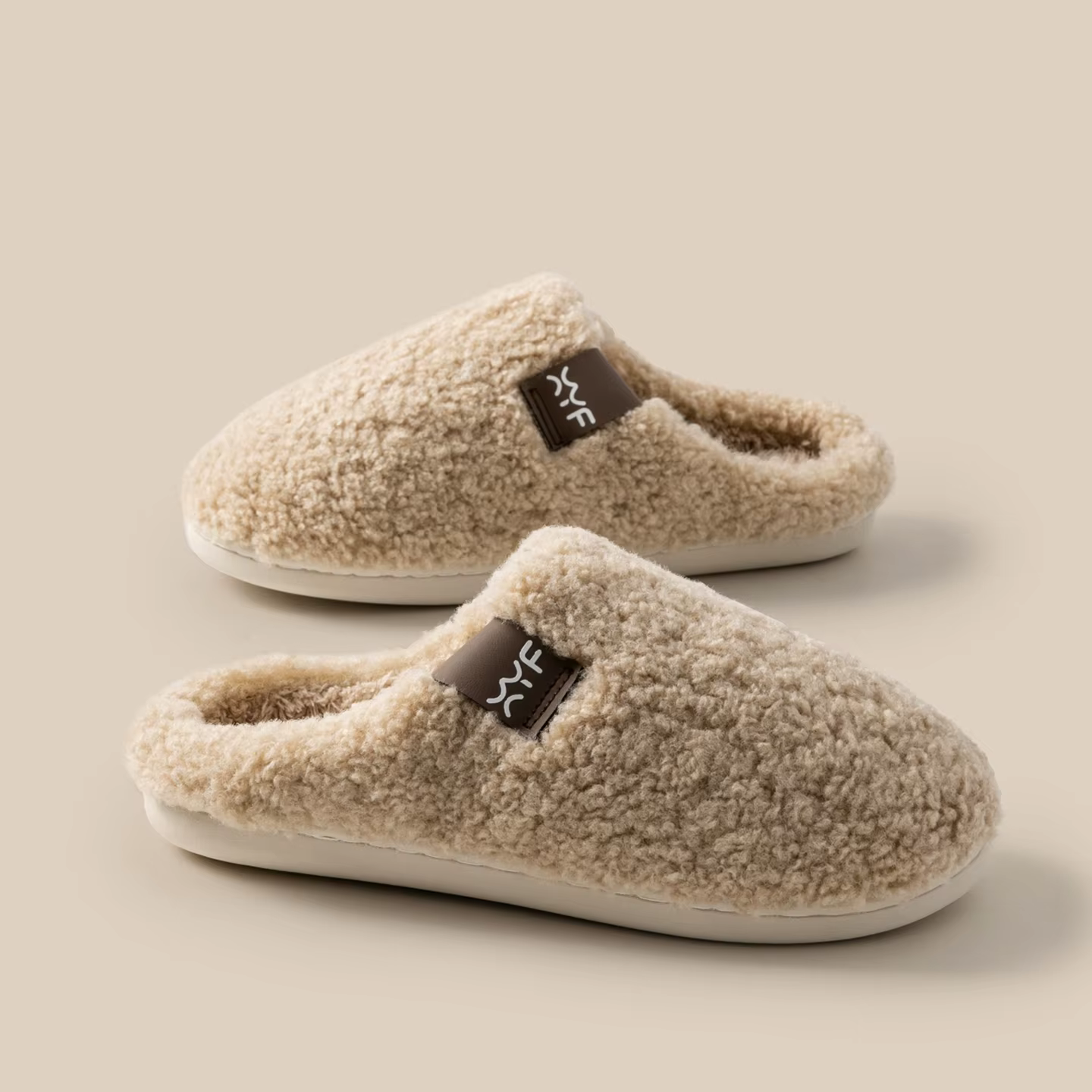 Pantoufles en fourrure confortables pour femmes, chaussures d'intérieur chaudes et antidérapantes, d