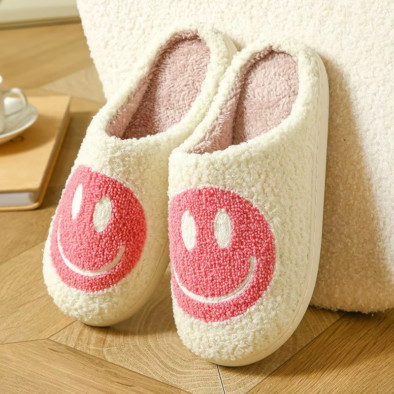 Pantoufles d'hiver pour femmes avec visages souriants, pantoufles antidérapantes mignonnes pour homm