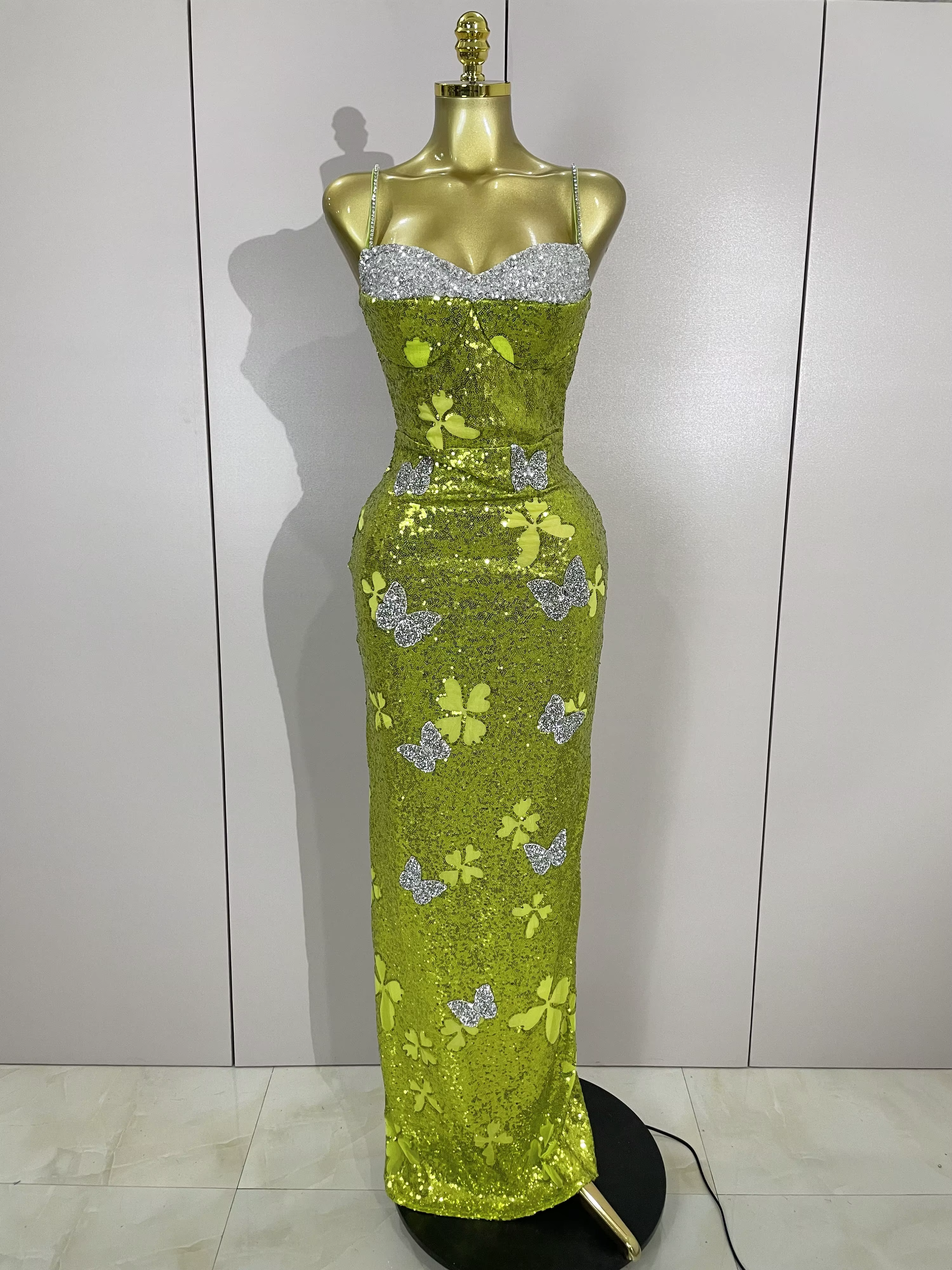 Élégant brillant papillon cristal Sexy licou vert moulante longue robe femmes célébrer soirée fête d