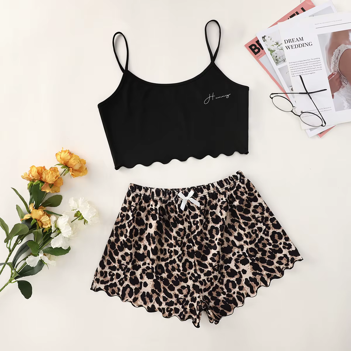 Ensemble pyjama pour femmes, Lingerie sexy, imprimé léopard, haut sans manches et short, pyjama, vêt