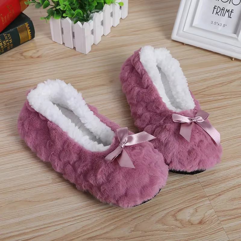 Pantoufles de maison pour femmes, fourrure d'hiver chaude en peluche, poignée antidérapante, intérie