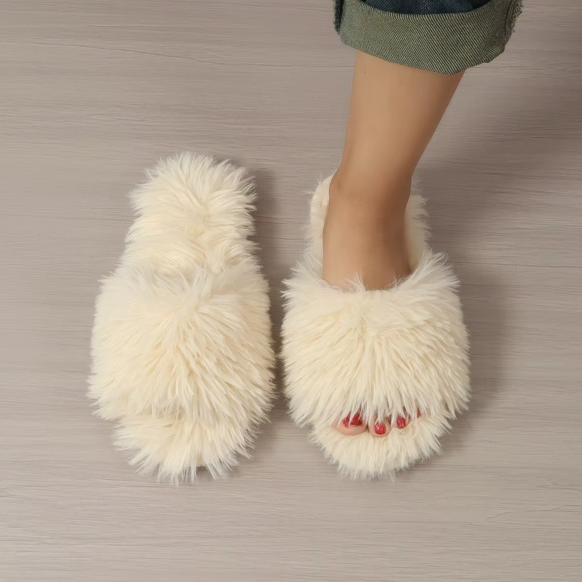 Pantoufles d'intérieur pour femmes, pantoufles paresseuses en peluche, antidérapantes, durables, à l