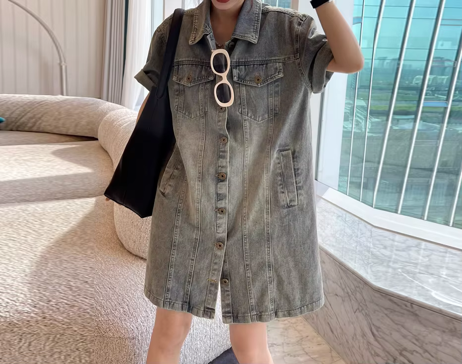 Robe en jean rétro pour femme, nouvelle collection été 2026, coupe ample et légère, jupe droite poly