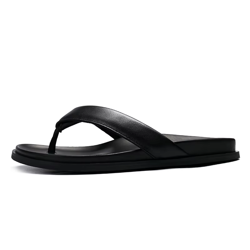 Pantoufles antidérapantes plates de styliste pour hommes, chaussures de marche en cuir véritable de 