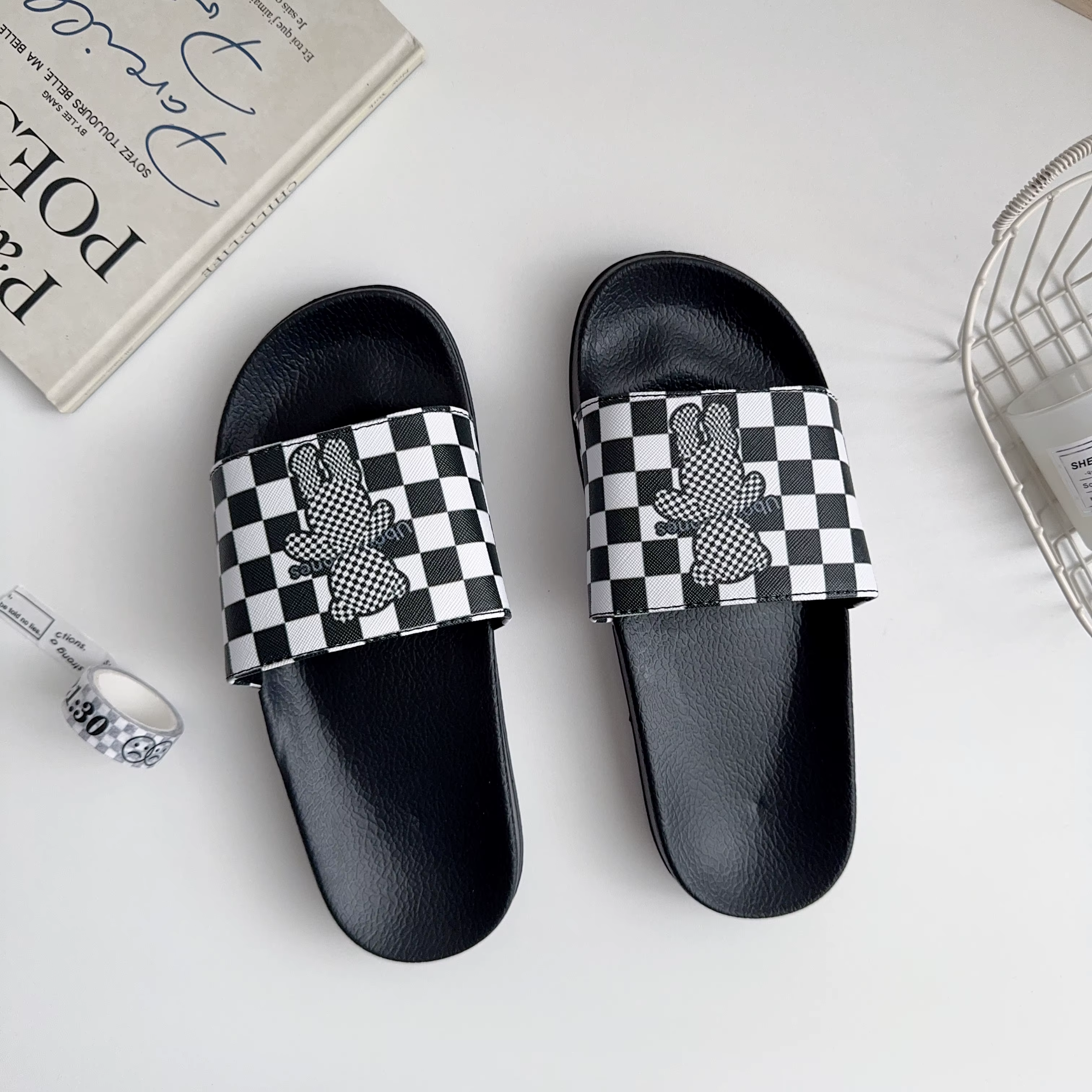 Pantoufles décontractées à la mode pour femmes avec motif d'ours - Chaussures d'intérieur et d'extér