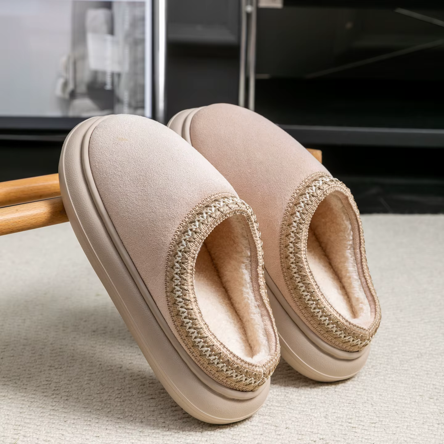 Pantoufles en peluche pour hommes pour l'hiver, chaussures d'intérieur épaisses et pelucheuses avec 
