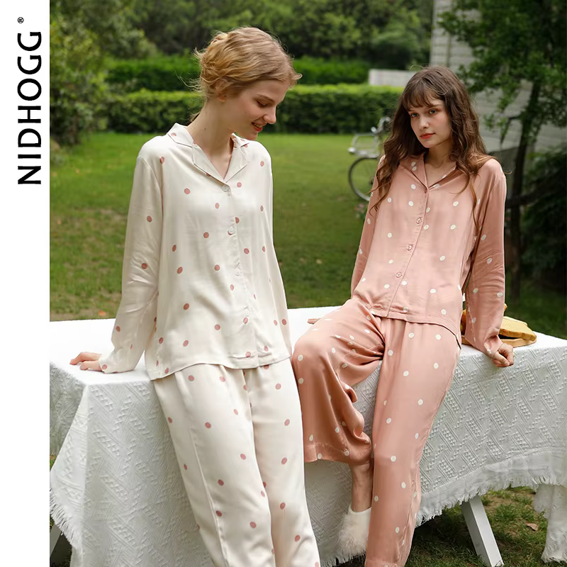 Femmes à pois pyjama ensemble soyeux Viscose vêtements de nuit à manches longues