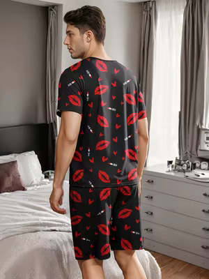 Ensemble de pyjama pour hommes avec motifs de cœurs