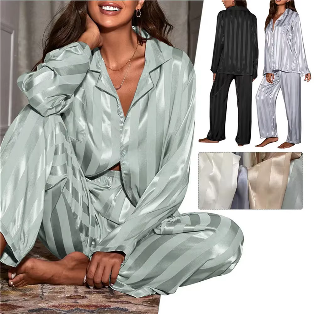 Ensemble pyjama rayé pour femmes